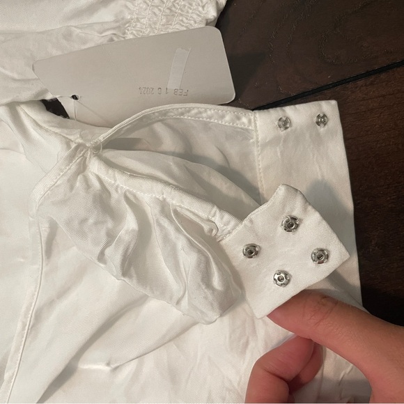 aritzia babaton welsch blouse - Picture 10 of 10